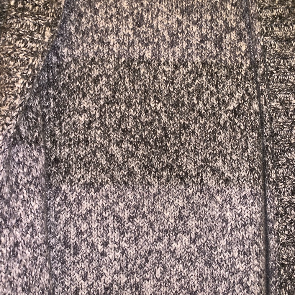 Levi’s Knit Cardigan - Picture 3 of 3
